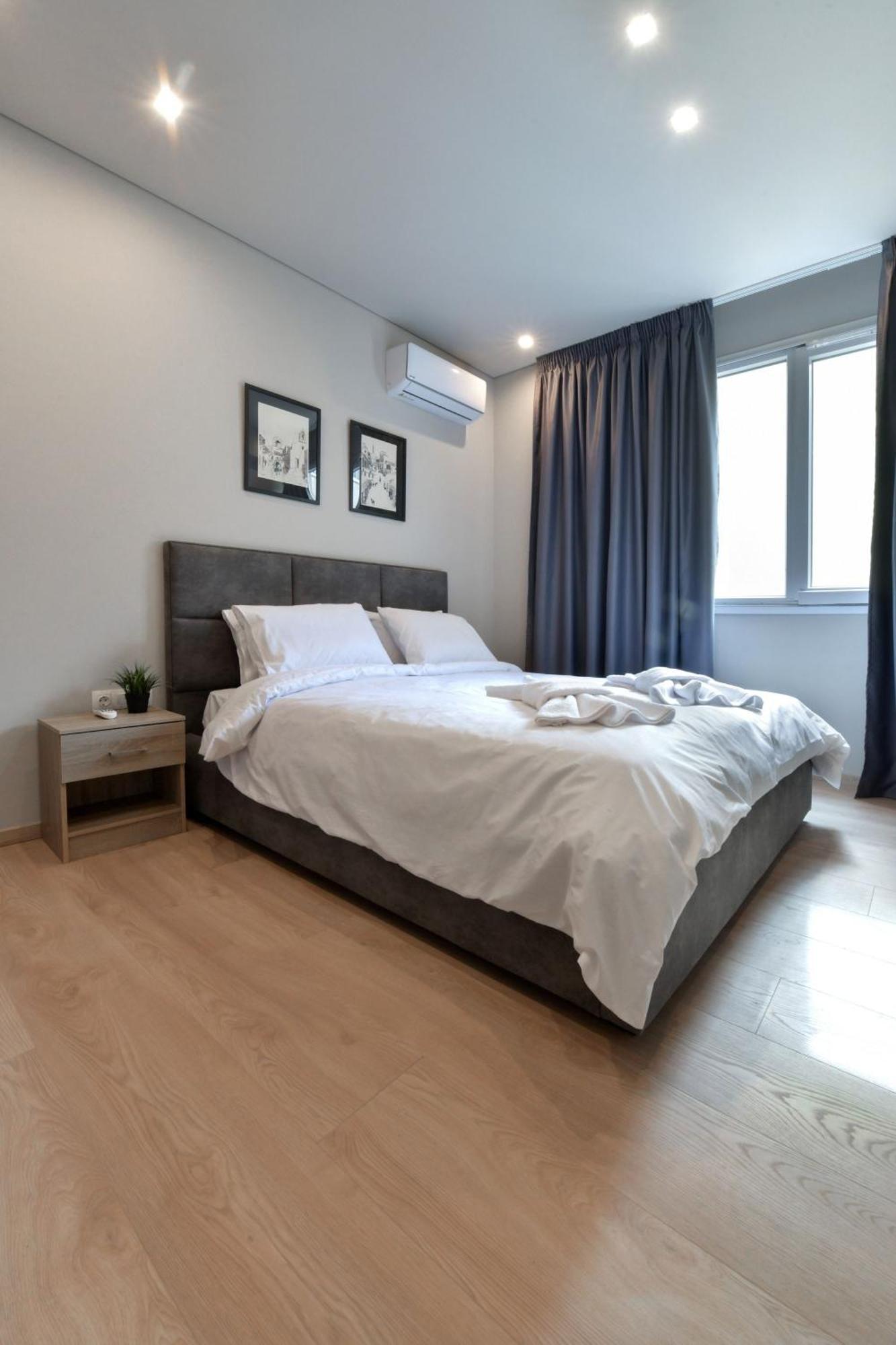 Porto Pireo By Superhost365 - Kolokotroni Apartment Exterior photo